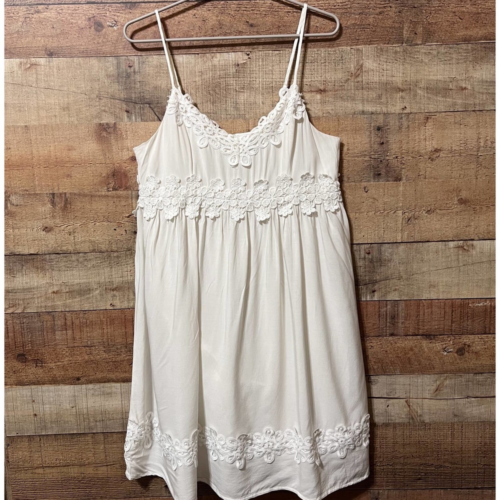 Versona White Crochet Lace Trim Babydoll Sundress Size Large
